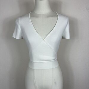 Wilfred Aritzia Top Womens Medium White Ribbed Wrap Tie Back Crop Knit Stretch